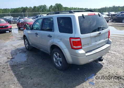 2010 Ford Escape Xlt z USA, uszkodzony, nr VIN 1FMCU9DG9AKC69001